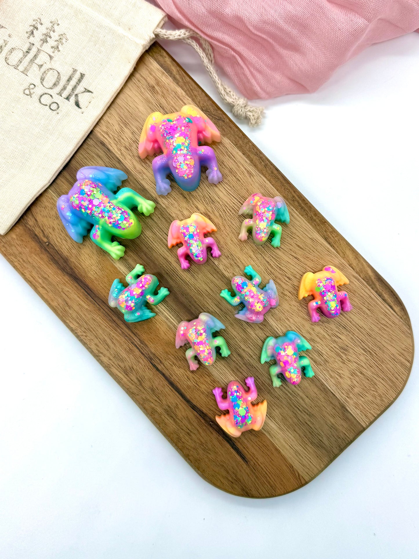 Rainbow Speckled Frogs 🐸