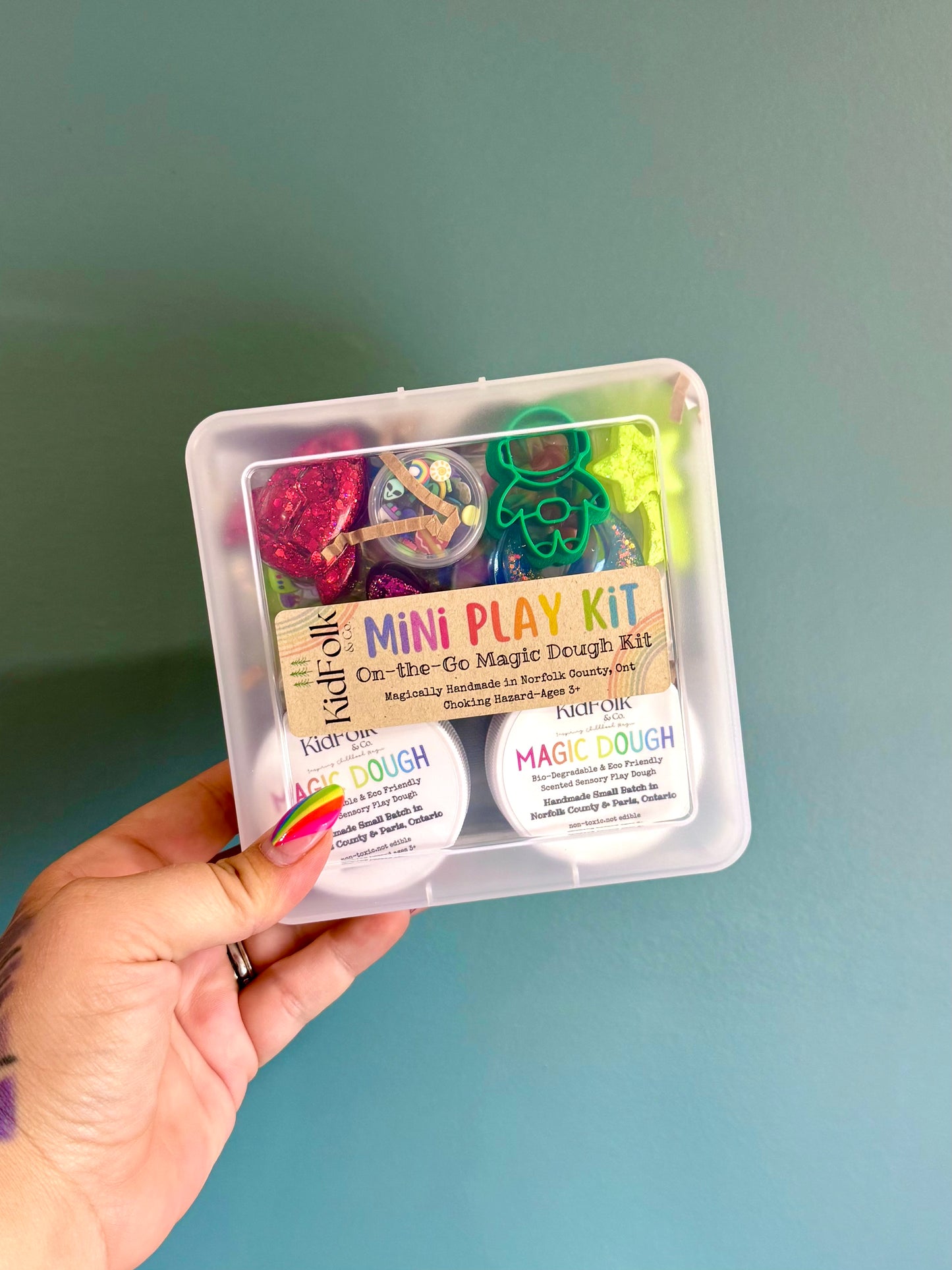 Magic Dough On-The-Go Mini Play Kit