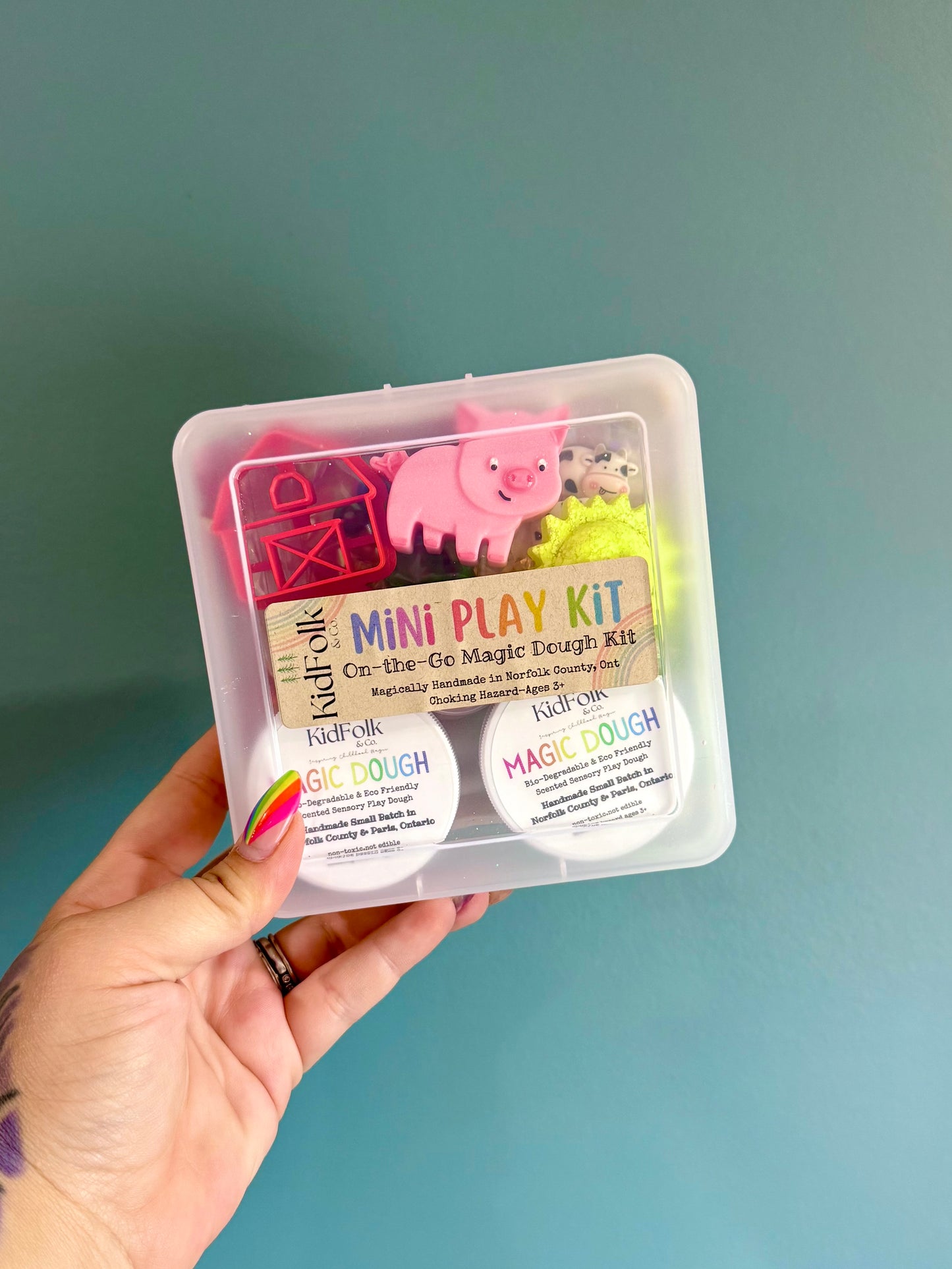 Magic Dough On-The-Go Mini Play Kit