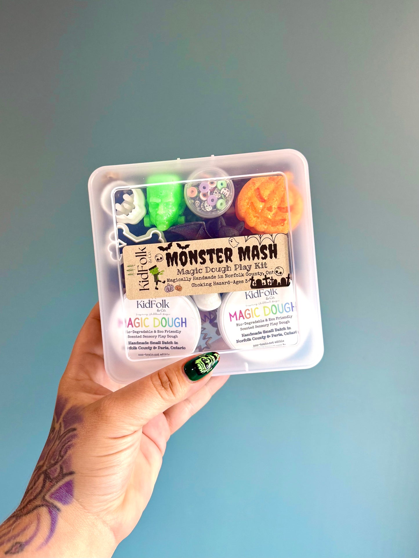 Monster Mash On-The-Go Magic Dough Play Kits
