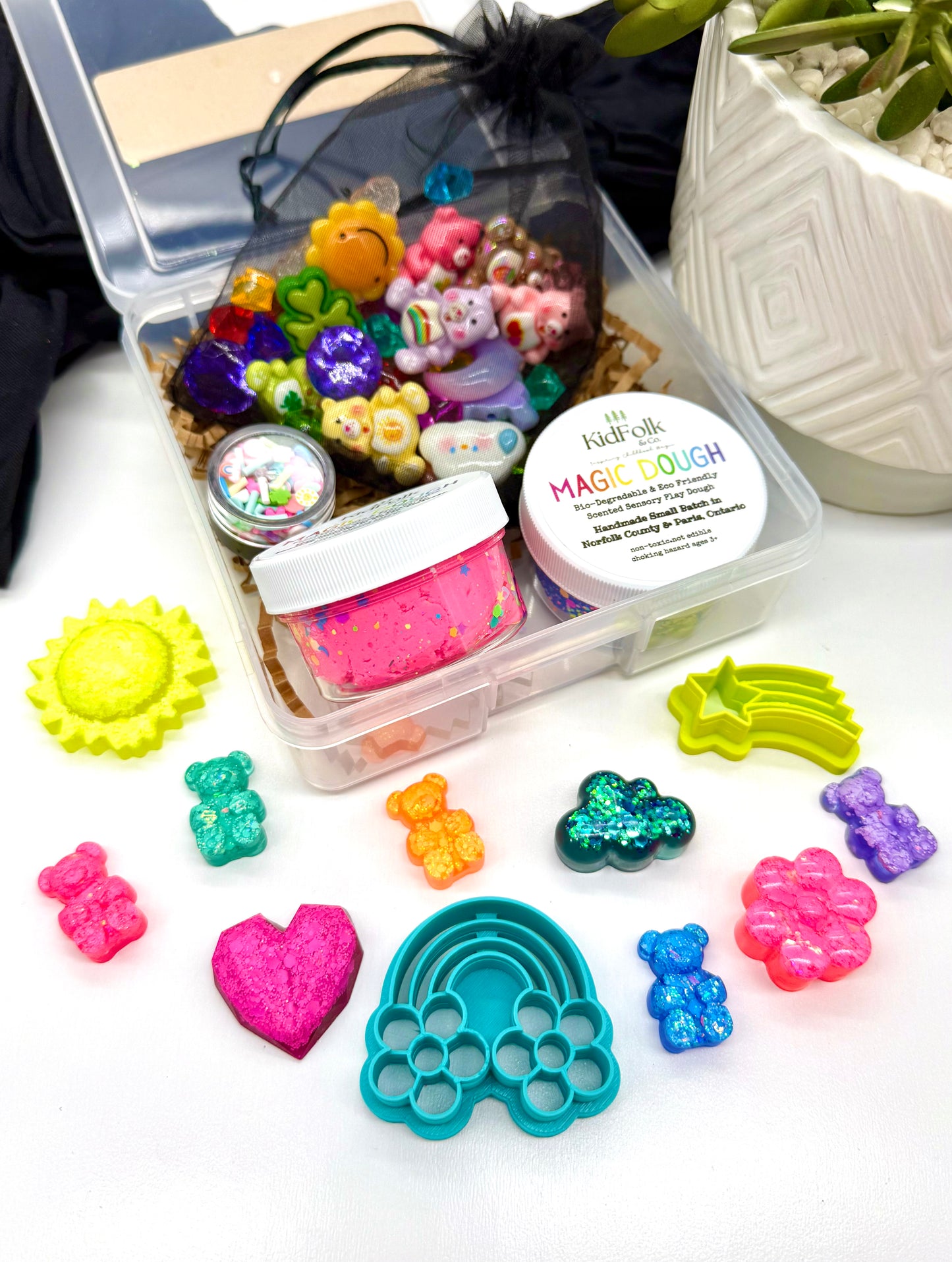 Lovey Bears On-The-Go Magic Dough Play Kits