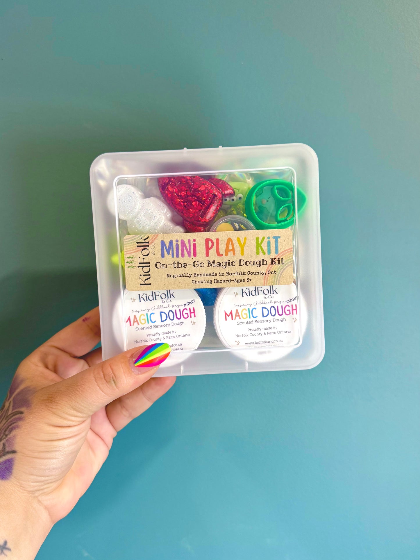 Magic Dough On-The-Go Mini Play Kit