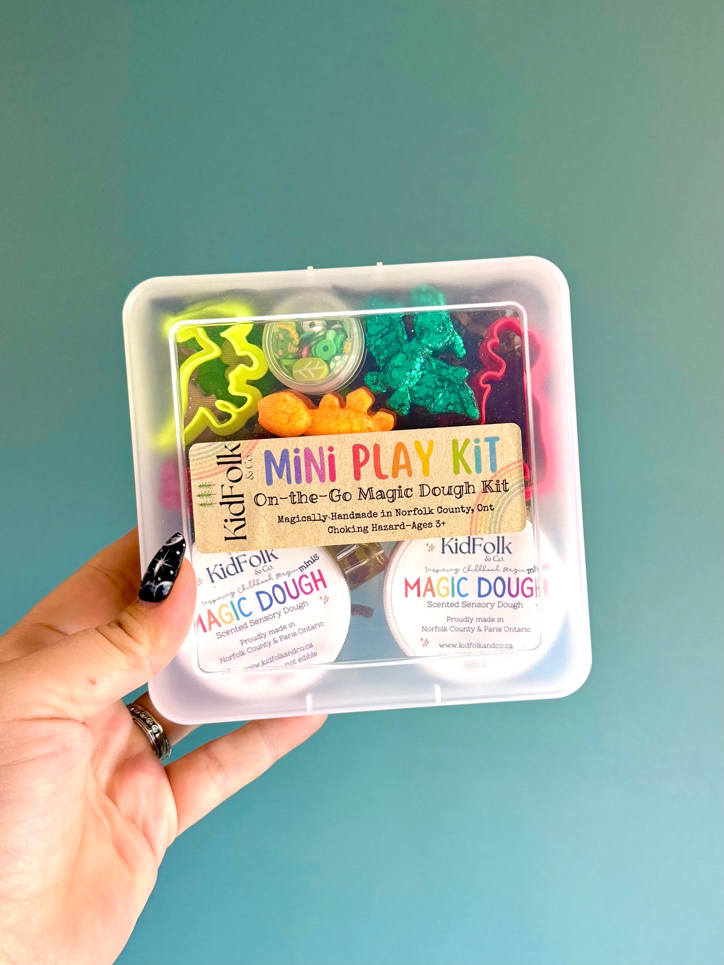Dinosaur On-The-Go Magic Dough Play Kits