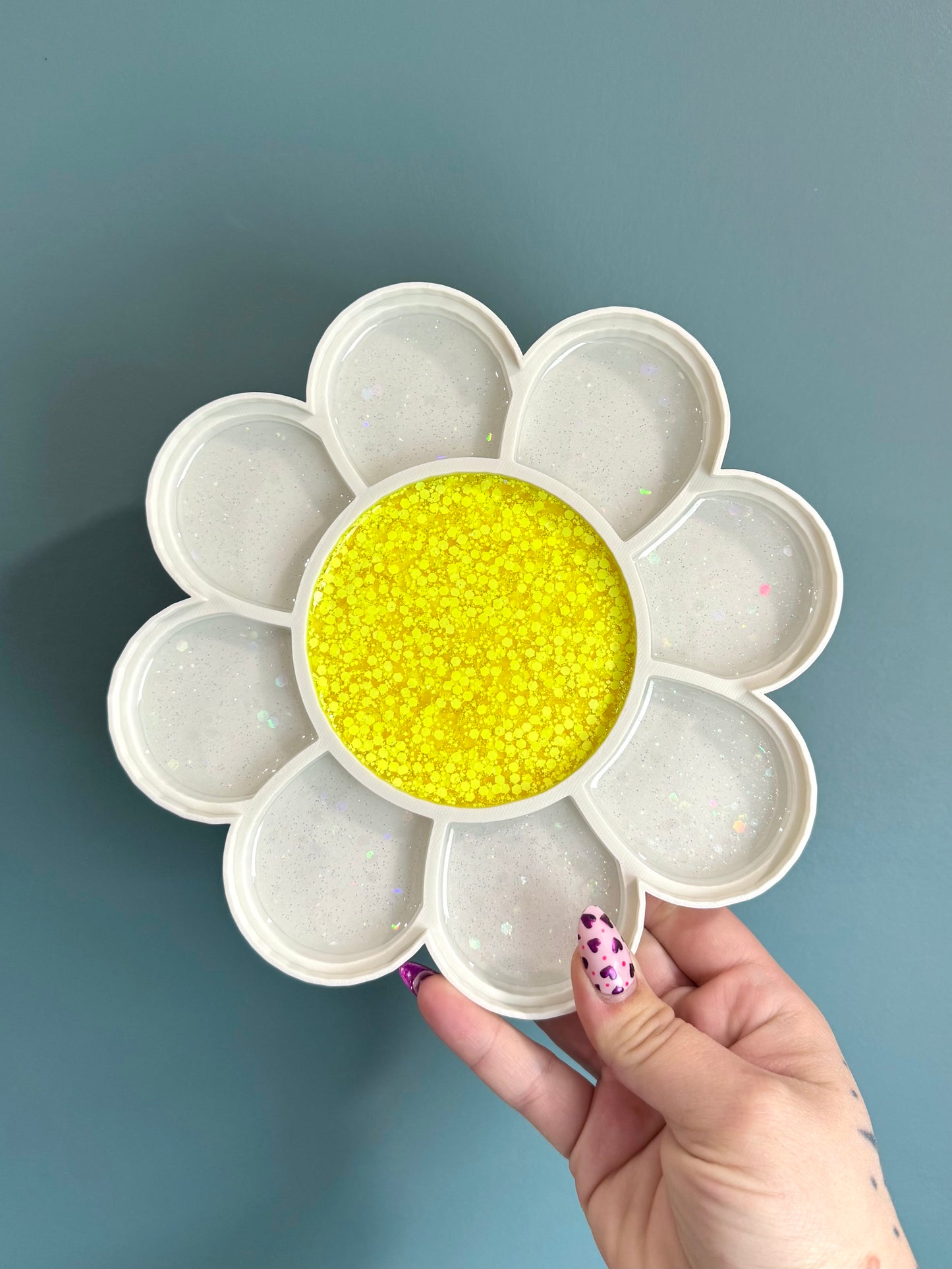 Daisy Sensory Tray