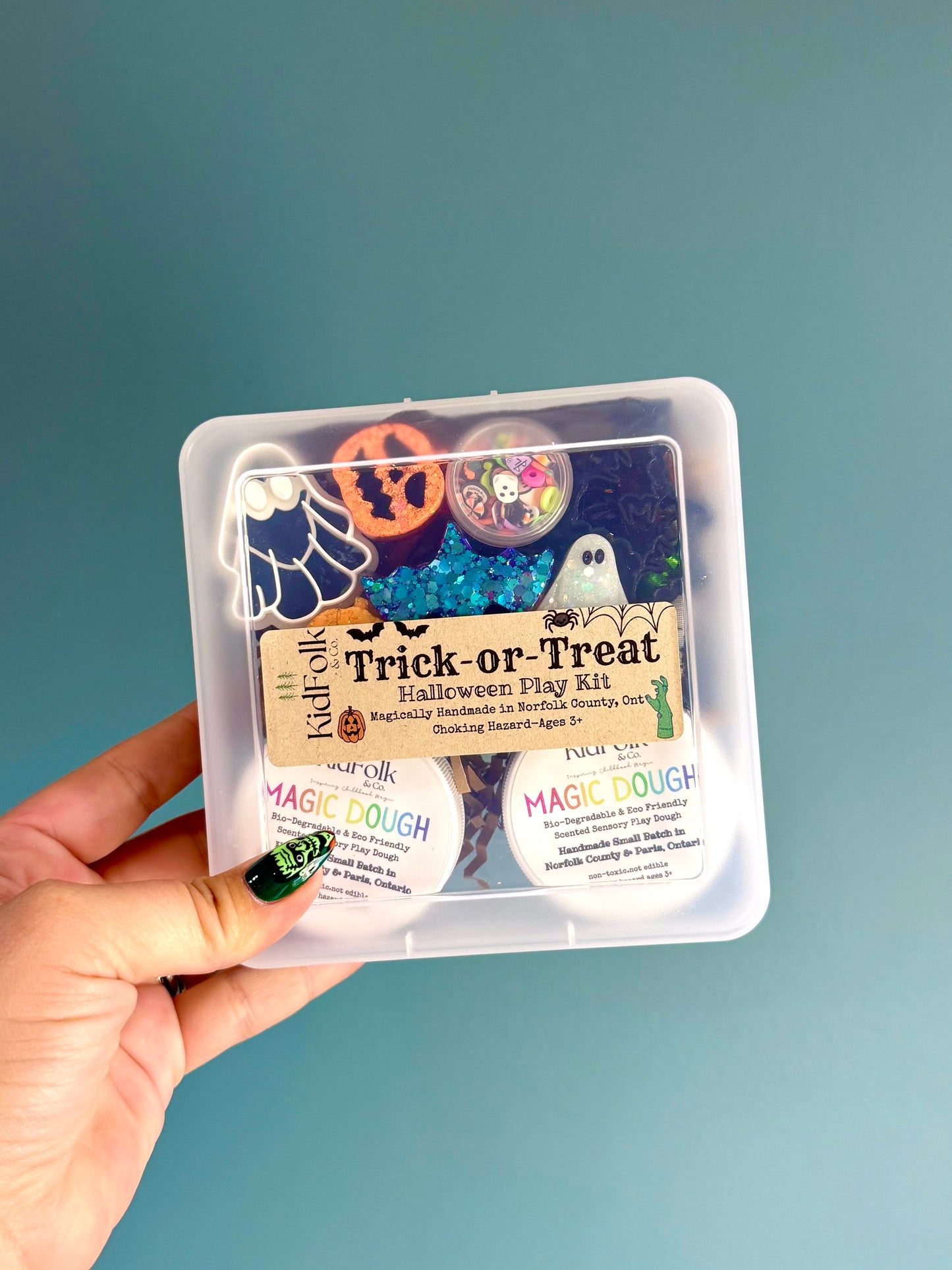 Magic Dough On-The-Go Mini Play Kit