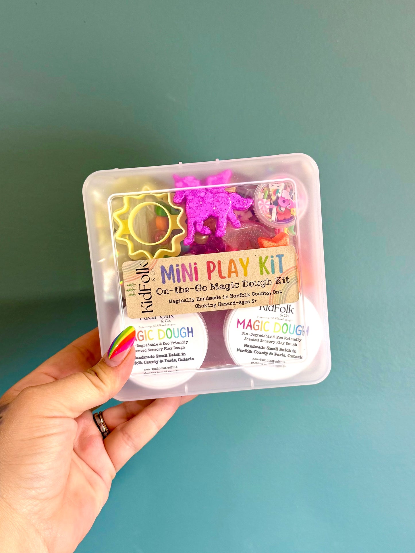 Magic Dough On-The-Go Mini Play Kit