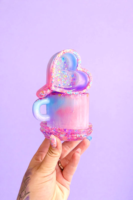 Resin Heart Tea Set