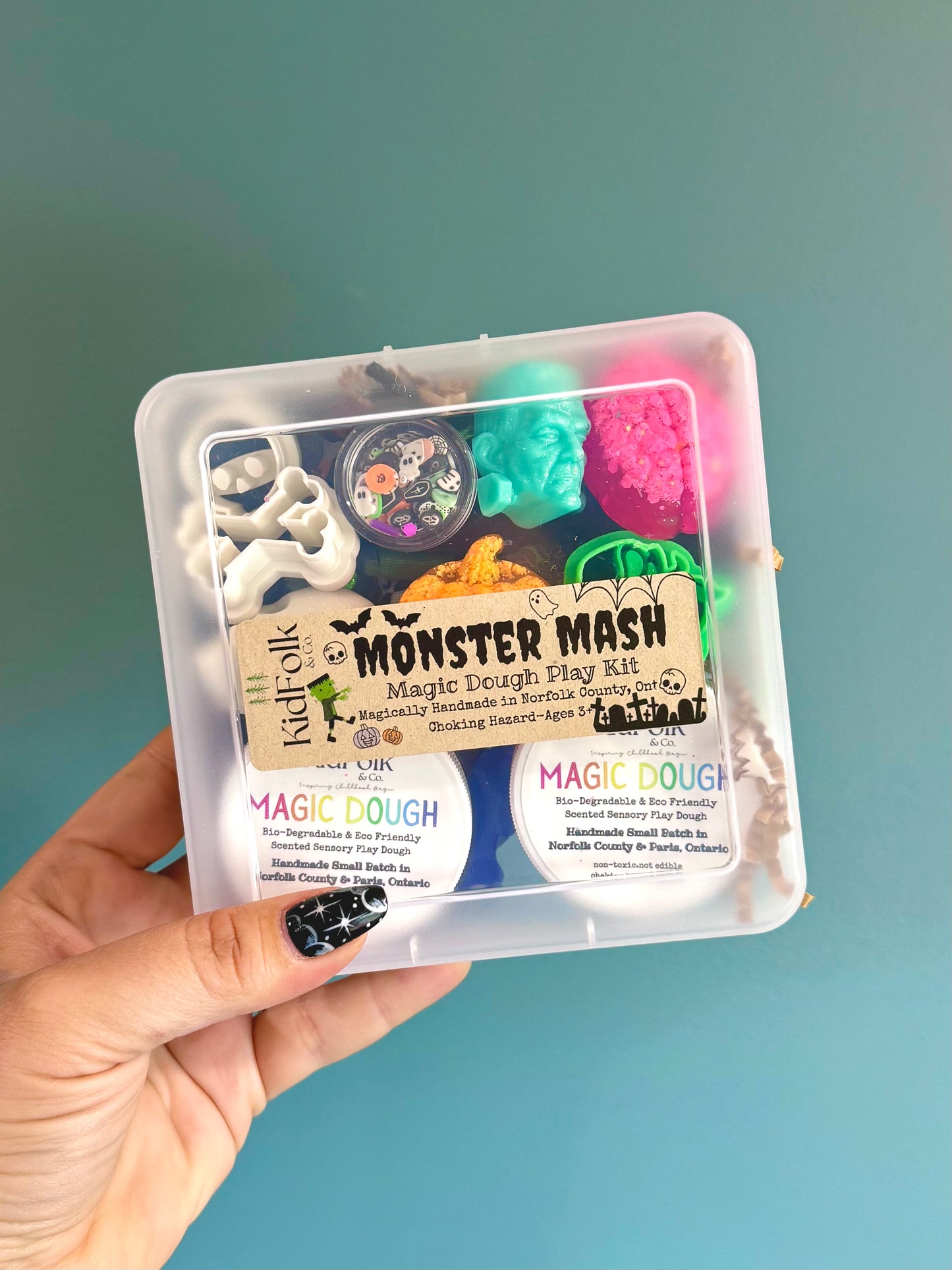 Monster Mash On-The-Go Magic Dough Play Kits