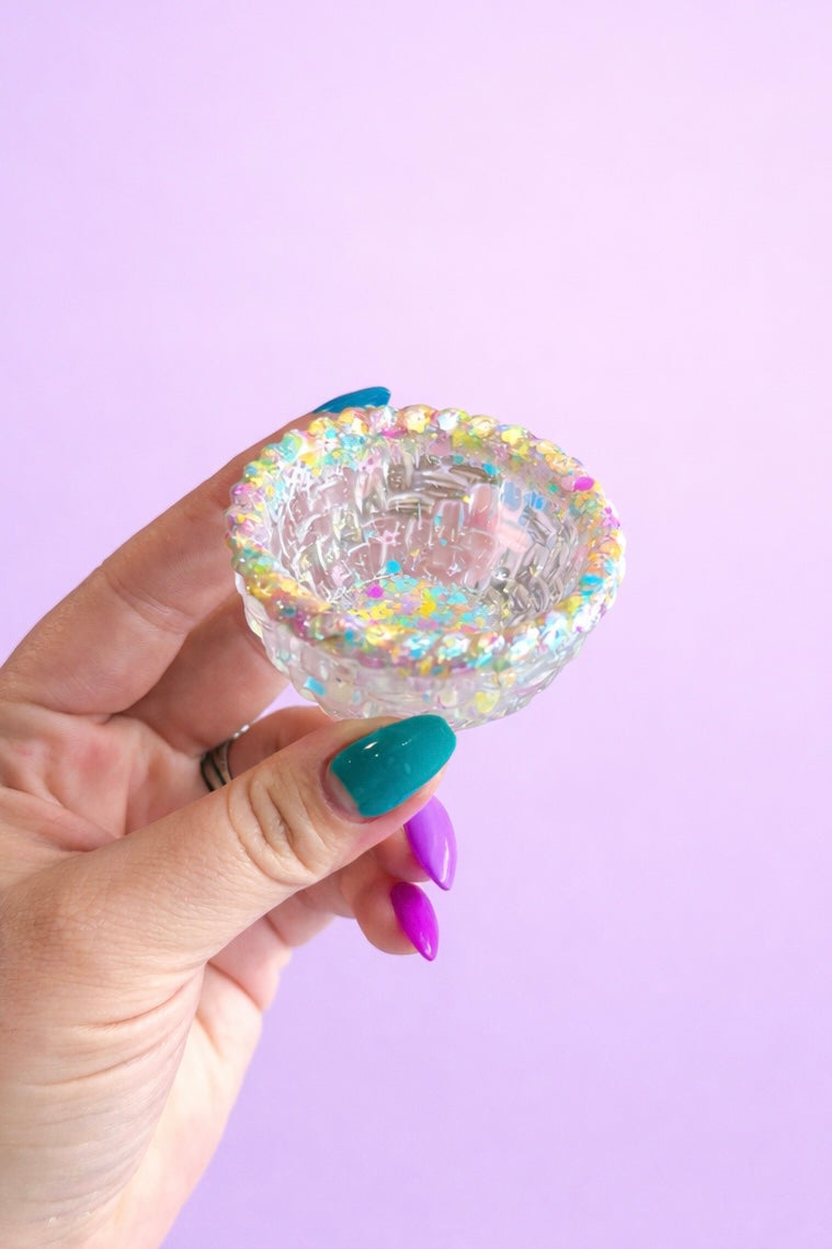 Resin Easter Basket Dish