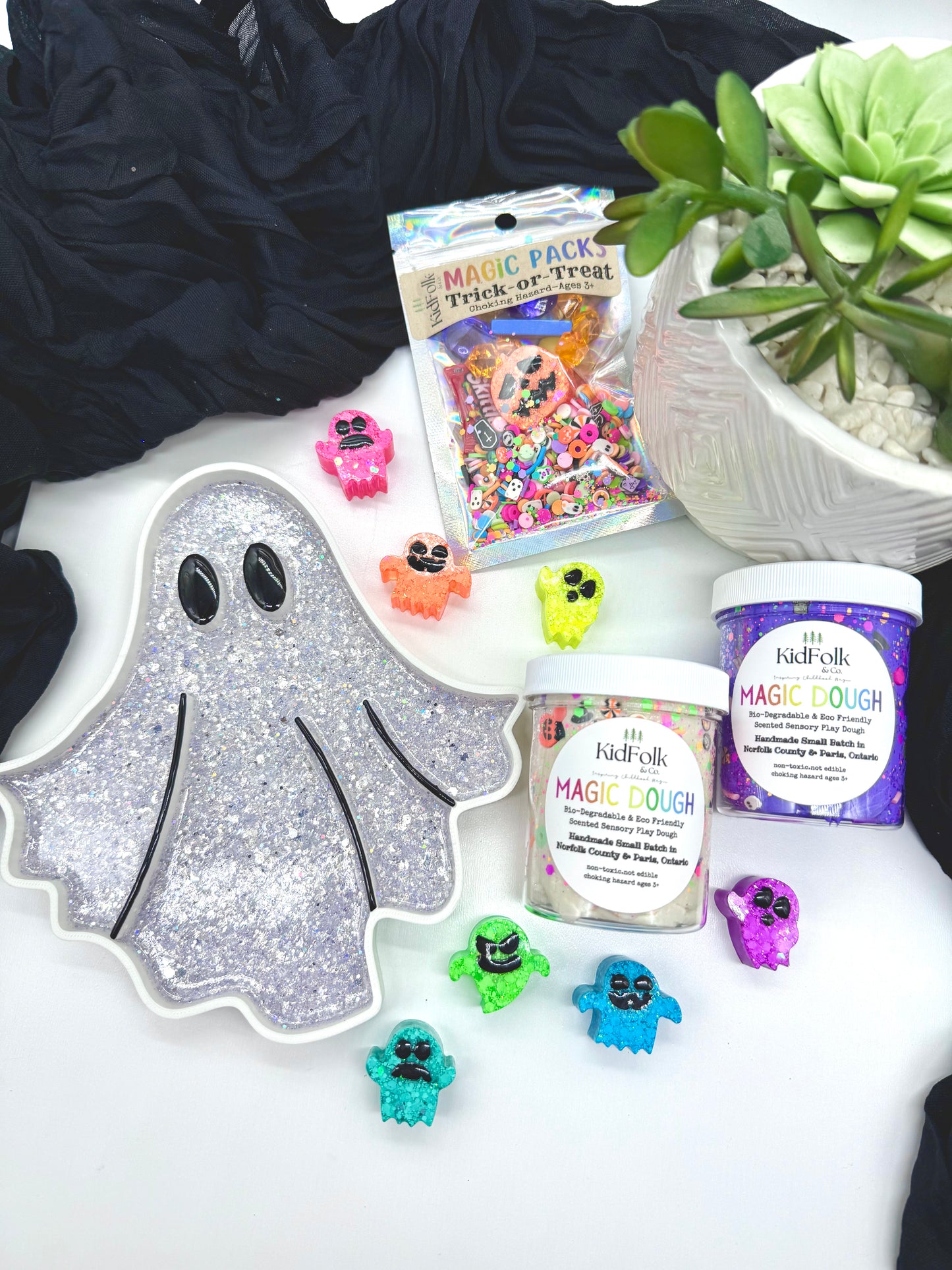 The Boo Crew Magic Dough Play Kit